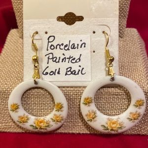 Earrings hand painted Porcelain w gold plated pc,beautiful and unique .